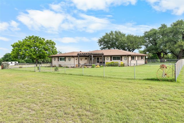 2911 Osage Road, Gatesville, TX 76528
