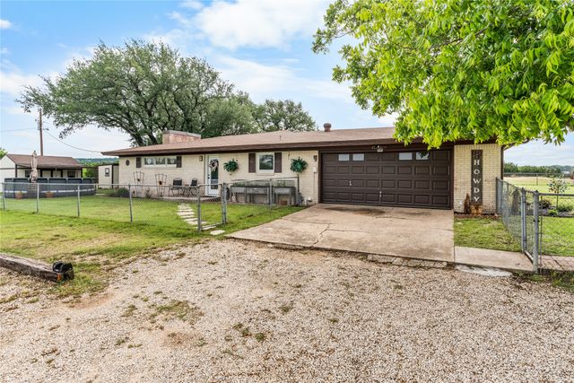 2911 Osage Road, Gatesville, TX 76528