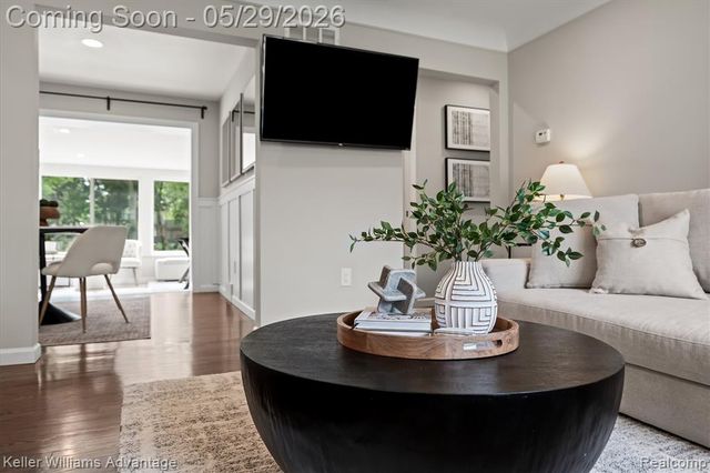 11389 Southworth Avenue, Plymouth, MI 48170
