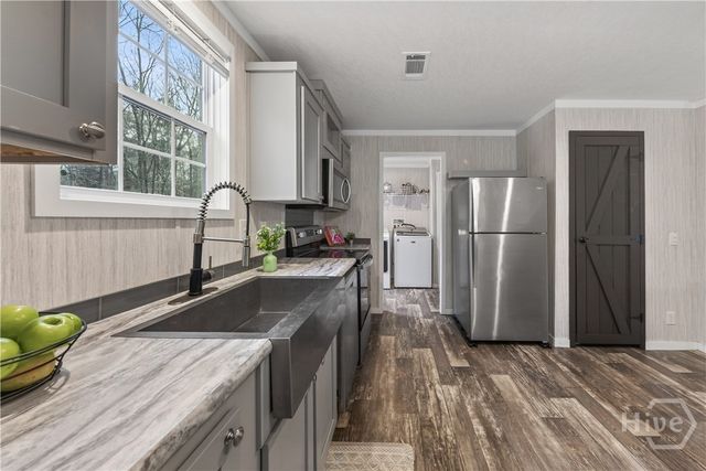 11 White Oak Trail, Carlton, GA 30627