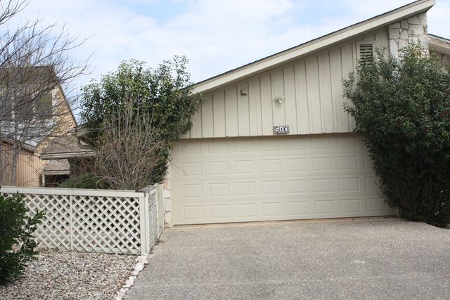 510 Fairway Dr, Kerrville, TX 78028