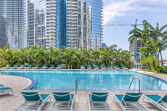 888 Biscayne Blvd 2009, Miami, FL 33132