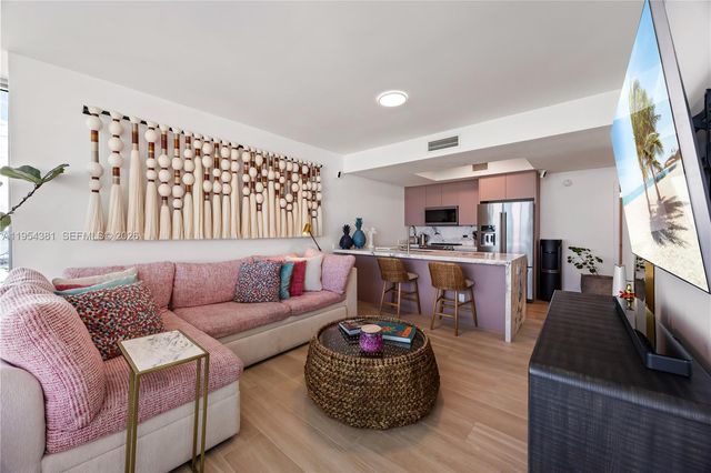 888 Biscayne Blvd 2009, Miami, FL 33132