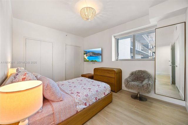 888 Biscayne Blvd 2009, Miami, FL 33132