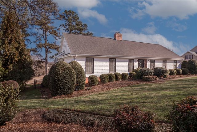 204 Muirfield Drive, Easley, SC 29642