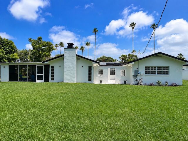 1712 INDIAN ROCKS ROAD, Belleair, FL 33756