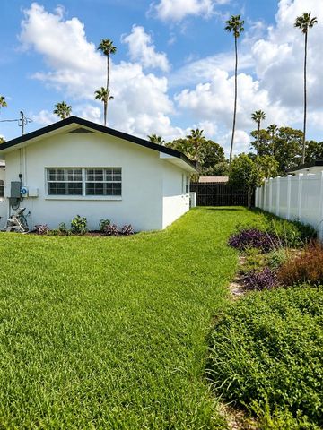 1712 INDIAN ROCKS ROAD, Belleair, FL 33756