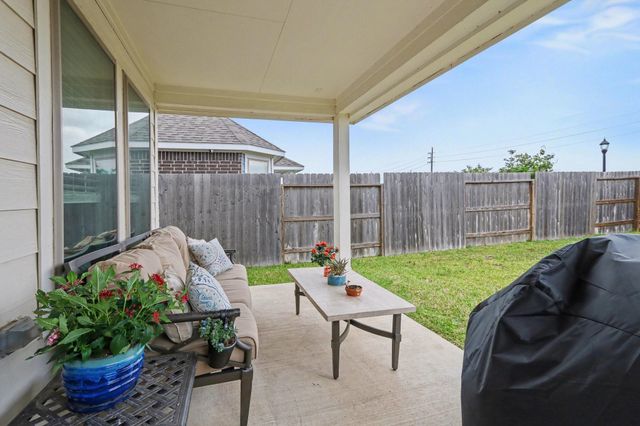 8214 Royal Breeze Drive, Cypress, TX 77433