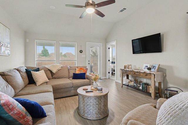 8214 Royal Breeze Drive, Cypress, TX 77433