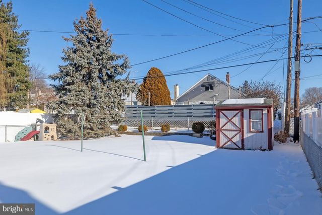 915 BORBECK AVE, Philadelphia, PA 19111