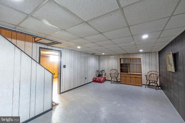 915 BORBECK AVE, Philadelphia, PA 19111