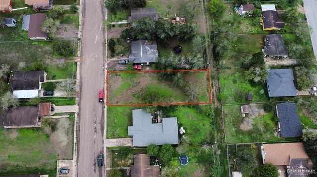 1233 S Washington Avenue, Mercedes, TX 78570