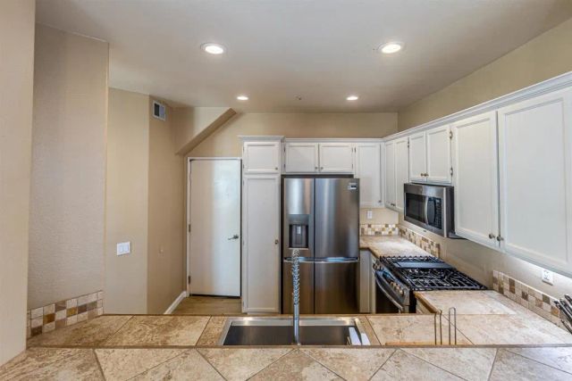 1947 Courage Street, Vista, CA 92081