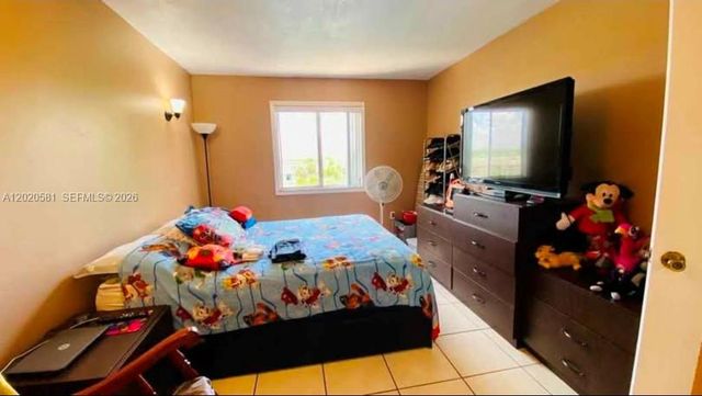 15221 SW 80th St 406, Miami, FL 33193