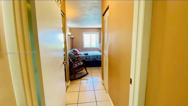 15221 SW 80th St 406, Miami, FL 33193