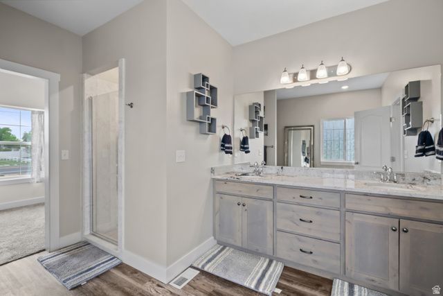 2574 W 1900 N, Farr West, UT 84404