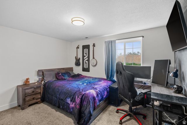 2574 W 1900 N, Farr West, UT 84404
