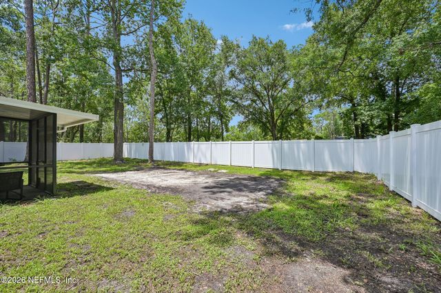 2702 PINEWOOD Boulevard N, Middleburg, FL 32068
