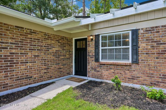 2702 PINEWOOD Boulevard N, Middleburg, FL 32068