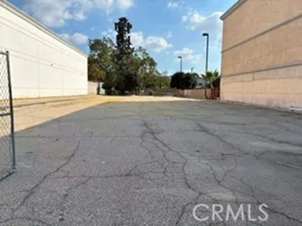 3114 E Garvey Ave South, West Covina, CA 91791