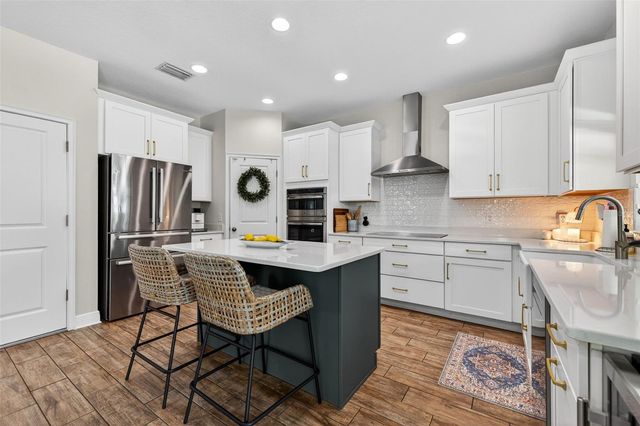 1031 W ALFRED STREET, Tampa, FL 33603