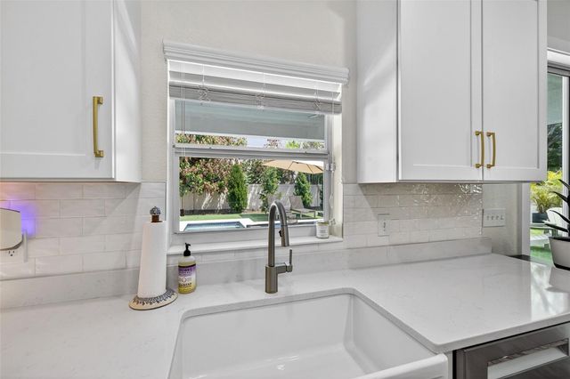 1031 W ALFRED STREET, Tampa, FL 33603