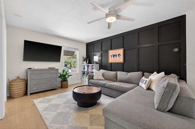 1031 W ALFRED STREET, Tampa, FL 33603