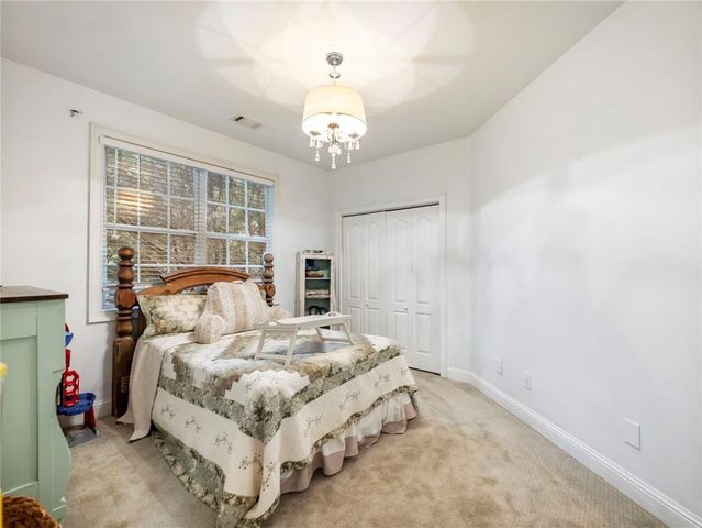 2641 Waters Edge Drive, Gainesville, GA 30504