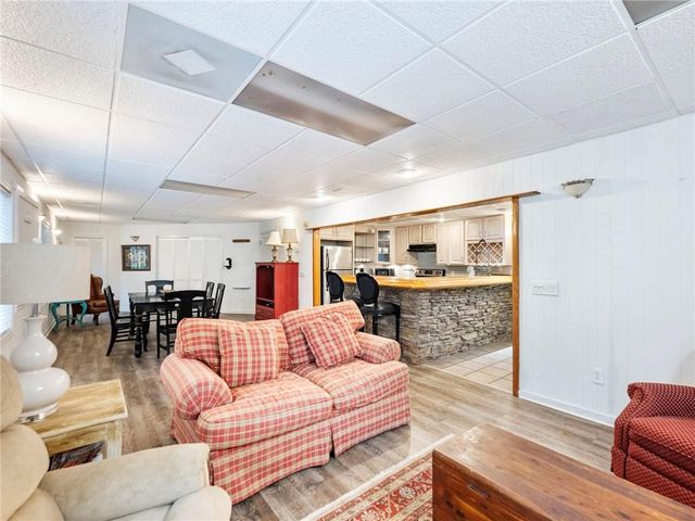 2641 Waters Edge Drive, Gainesville, GA 30504