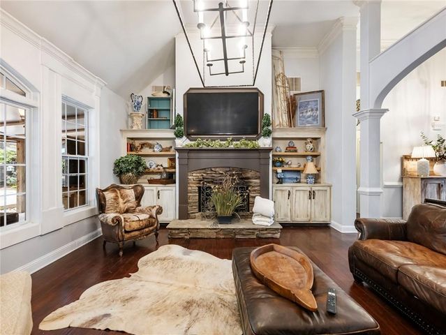 2641 Waters Edge Drive, Gainesville, GA 30504