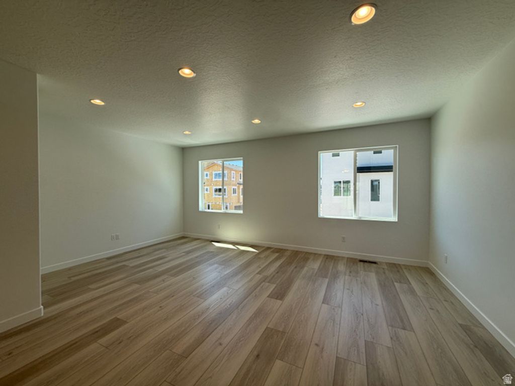 Image 11 of property listing at 514 S 700 W #441, American Fork, UT 84003