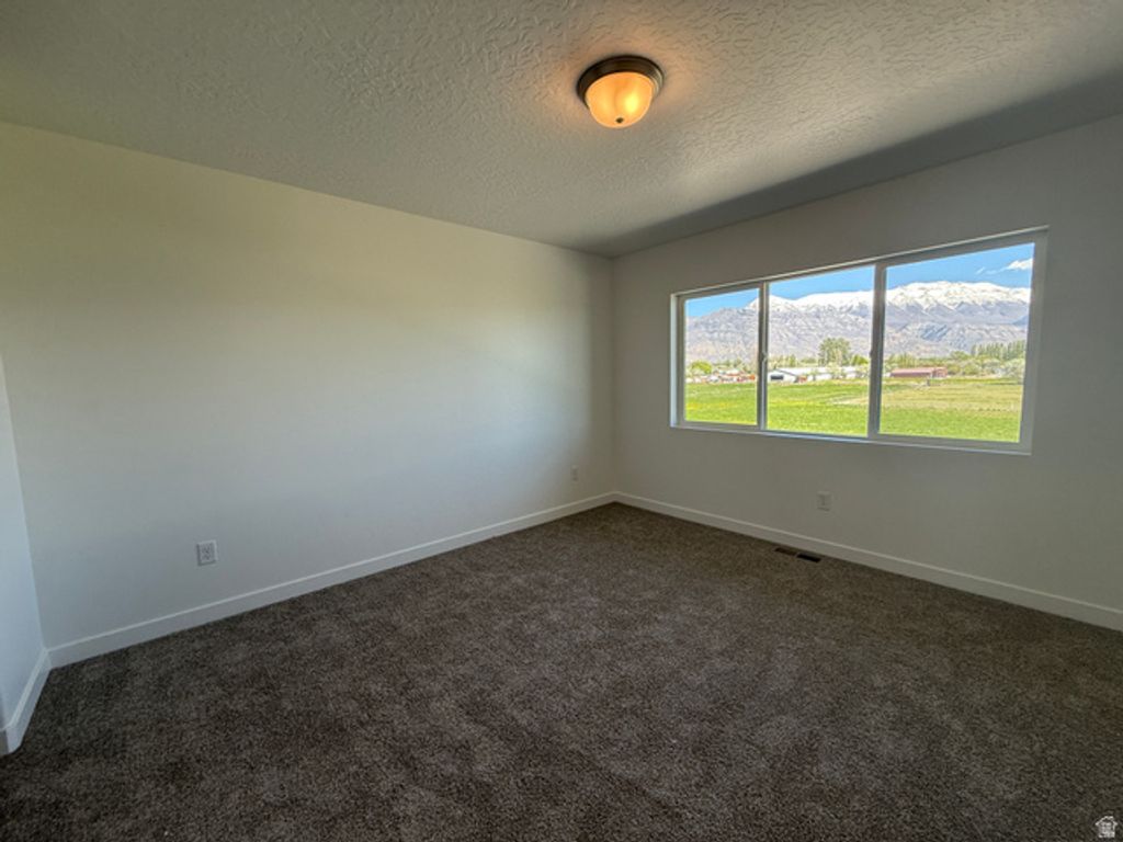 Image 17 of property listing at 514 S 700 W #441, American Fork, UT 84003