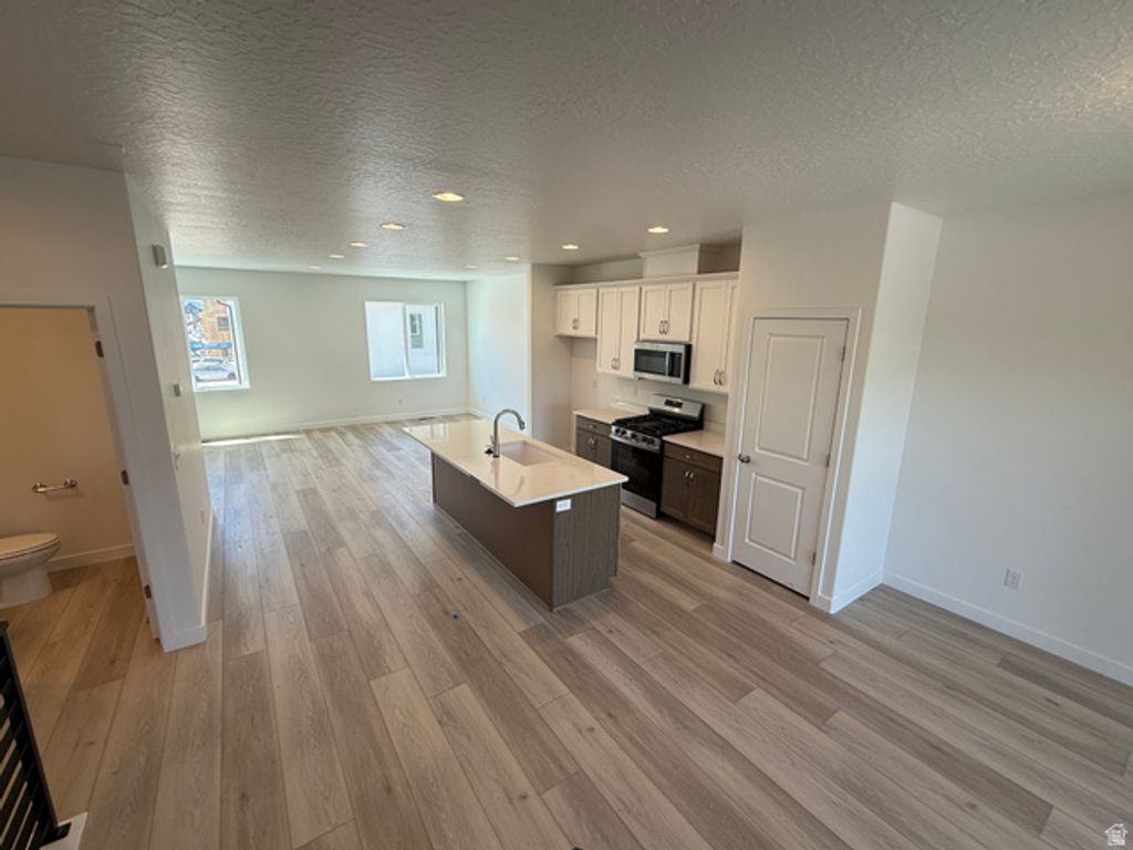 Image 28 of property listing at 514 S 700 W #441, American Fork, UT 84003