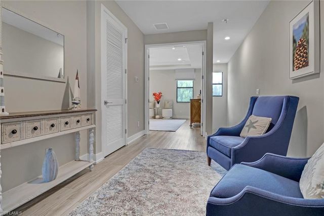 12973 Pembroke DR, Naples, FL 34105