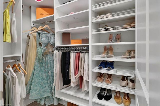 12973 Pembroke DR, Naples, FL 34105