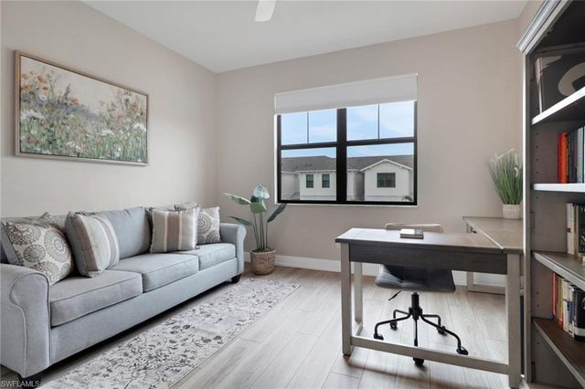 12973 Pembroke DR, Naples, FL 34105