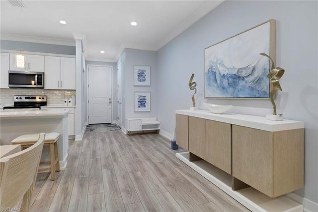 12973 Pembroke DR, Naples, FL 34105