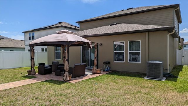 35159 DAISY MEADOW LOOP, Zephyrhills, FL 33541
