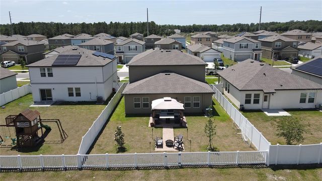 35159 DAISY MEADOW LOOP, Zephyrhills, FL 33541