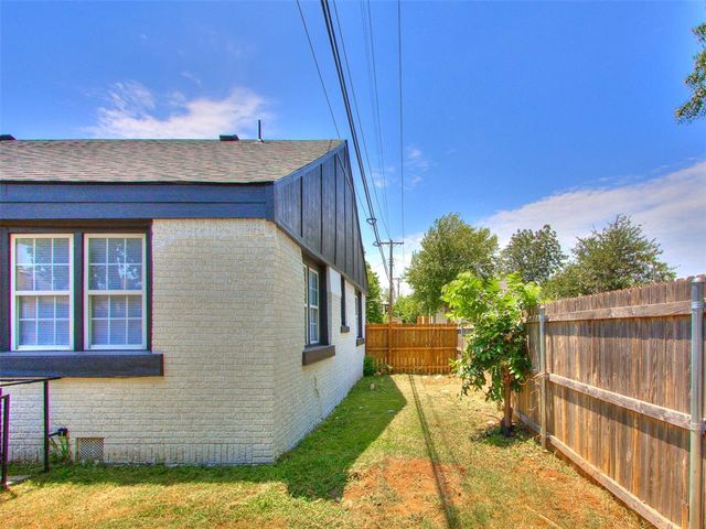 1908 N Blackwelder Avenue, Oklahoma City, OK 73106