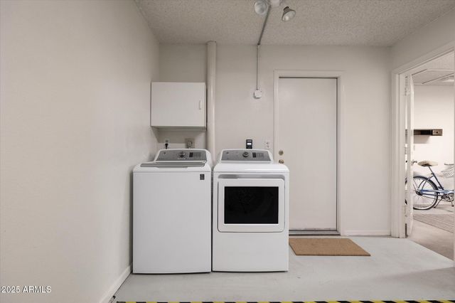 2190 LEISURE WORLD --, Mesa, AZ 85206