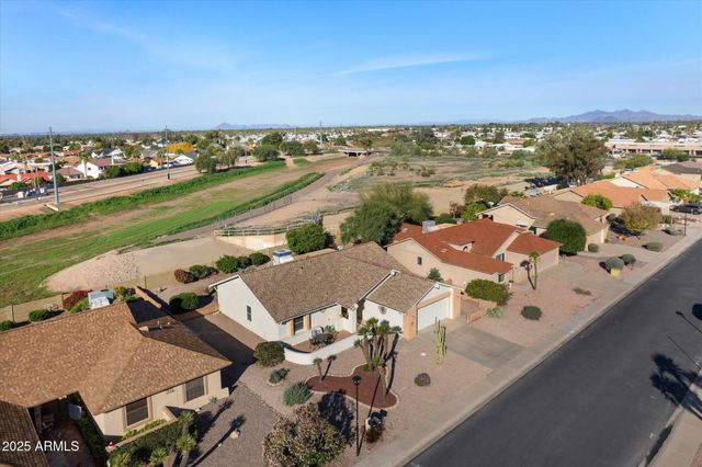 2190 LEISURE WORLD --, Mesa, AZ 85206