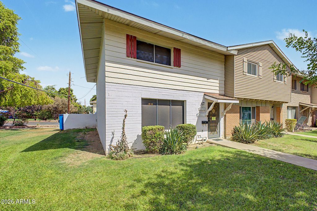 1540 W CAMPBELL Avenue, Phoenix, AZ 85015