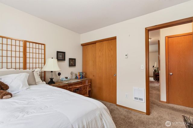 35 Glen Lane, Cathlamet, WA 98612