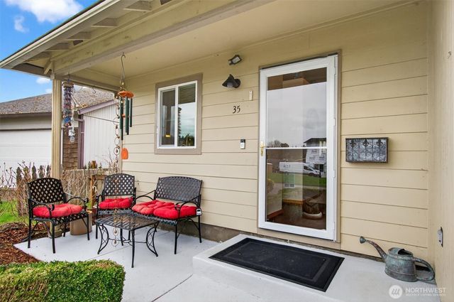 35 Glen Lane, Cathlamet, WA 98612