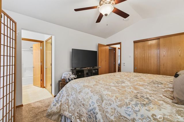 35 Glen Lane, Cathlamet, WA 98612