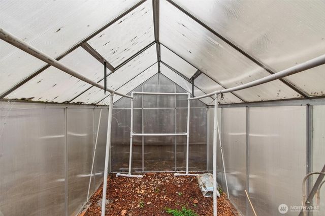 35 Glen Lane, Cathlamet, WA 98612