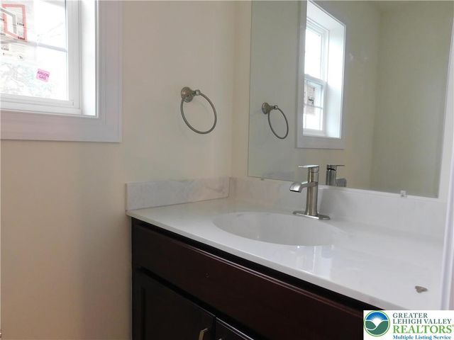 1549 Burkhardt Street C, Hellertown Boro, PA 18055