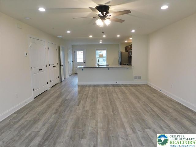 1549 Burkhardt Street C, Hellertown Boro, PA 18055