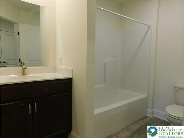 1549 Burkhardt Street C, Hellertown Boro, PA 18055